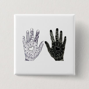 De hand Getrokken Handen van Doodled van het Hart Vierkante Button 5,1 Cm