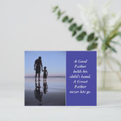 De hand van een vader briefkaart (Staand voorkant)