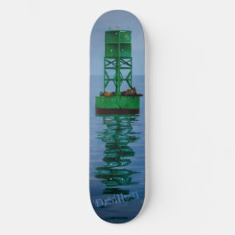 De Hangout Spot Skateboard