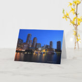 De Haven en de horizon van Boston.  Boston is één Kaart (Gele Bloem)