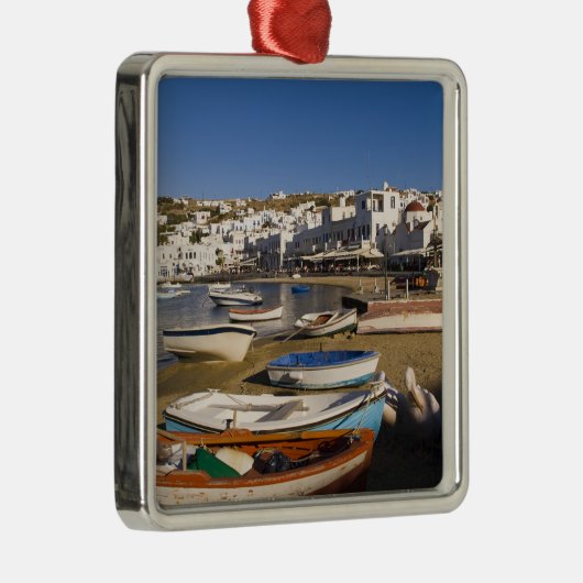 De havenstad met kleurrijke vissersboten metalen ornament (Rechts)