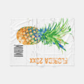 De hedendaagse ananas voegt Jaar en Plaats toe Fleece Deken (Voorkant (Horizontaal))
