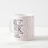 De heer Altijd Juist Pret 40ste verjaardag Robijne Koffiemok (Voorkant links)