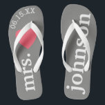 De heer en mevrouw Gepersonaliseerde Honeymoon met Teenslippers<br><div class="desc">Een perfect ontwerp voor een strandbruiloft of voor de huwelijksreis. Verander mevrouw in de heer om een coördinerend paar te maken.</div>