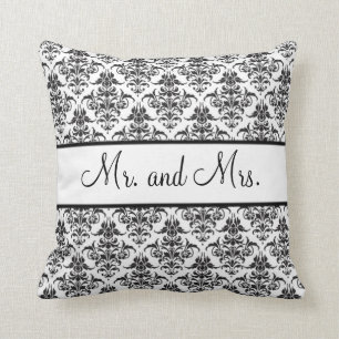 De heer en mevrouw Pas getrouwd Pillow - Black and Kussen