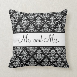 De heer en mevrouw Pas getrouwd Pillow - Black and Kussen