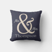 De heer en mevrouw van het echtpaar kussen (Voorkant)