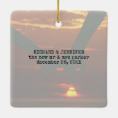 de heer en mevrouw Wedding | Twee gesteunde 2 Foto Keramisch Ornament (Achterkant)