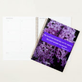 De Heer hoort me Lila Bijbelversie Planner (Display)