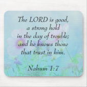 De Heer is goed - Nahum 1:7 Muismat (Voorkant)