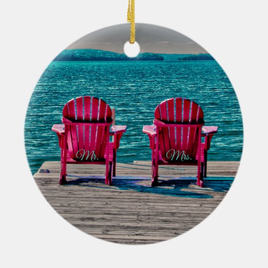 de heer Mrs Blauwgroen Beach Adirondack Chairs Rus Keramisch Ornament (Achterkant)