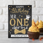 de heer ONEderful 1st Birthday Kaart<br><div class="desc">Stuur een speciale verjaardagsgroet in stijl met deze leuke en zeer trendy 1e verjaardagskaart. Het ontwerp is voorzien van trendy typografische bewoordingen met gouden glitter effect accenten. De binnenkant van de kaart is leeg om met de hand een verjaardagsbericht te schrijven of klik op bewerken om getypte tekst toe te...</div>