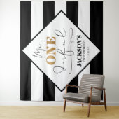 De heer Onederful Black en White Striped Backdrop Wandkleed (In situ)