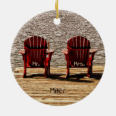 de heer Red Adirondack Beach Chairs Rustic Keramisch Ornament (Achterkant)