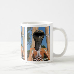 De heer Snake AKA Cobra Head ... Boeddhistische he Koffiemok