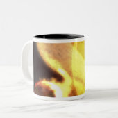 De heetste planeet op de Melkweg Tweekleurige Koffiemok (Voorkant links)