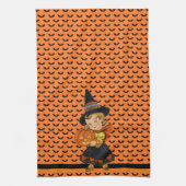 De heks van 1940 is gewoon te Schattige! Halloween Theedoek (Verticaal)