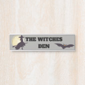 De heksen voegen bericht of naam hangend bord toe deurbordje (Voorkant)