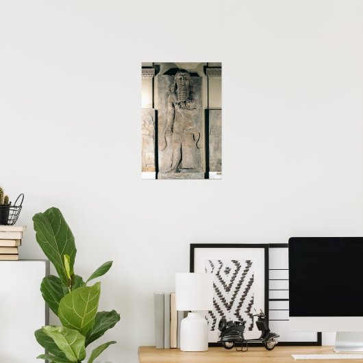De held Gilgamesh heeft een leeuw Poster (Thuiskantoor)
