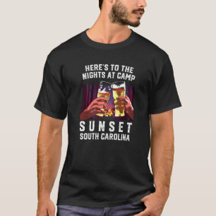 De helden van de nacht bij Camp Sunset Camping Sou T-shirt