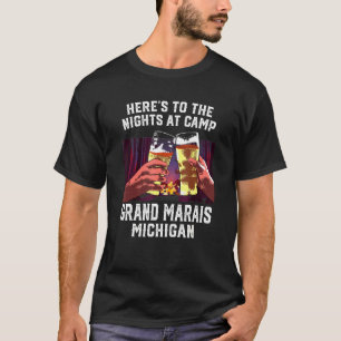 de helden van de nacht op Camp Grand Marais kampin T-shirt