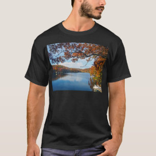 De herfst bij Meer Killarney T-shirt