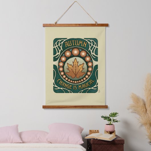 De herfst, de Verandering is Magisch Hangend Wandkleed (Slaapkamer)