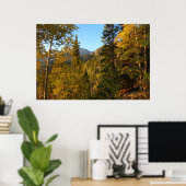 De herfst op het Trail-naar-droommeer Poster (Thuiskantoor)