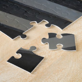 De herfstreflectie op het meer door de Rustic Wood Legpuzzel (Zijkant)