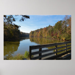 De herfstreflectie op het meer door de Rustic Wood Poster