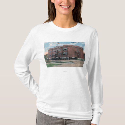 De High School met Faculteit en Studenten T-shirt (Voorkant)
