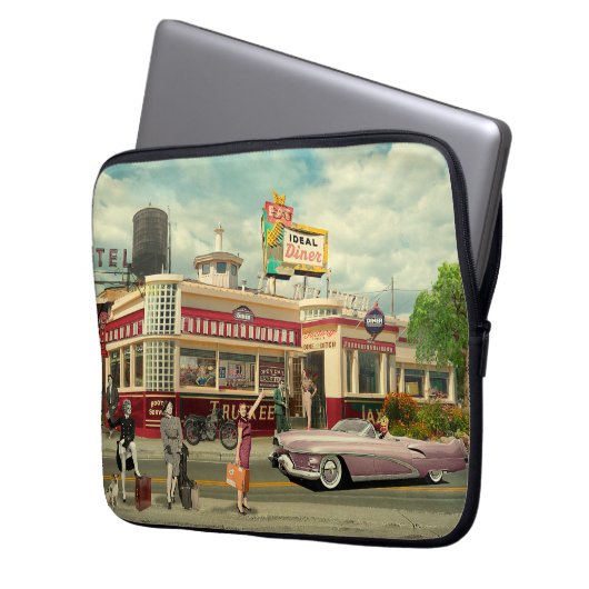 De Hitchhickers Laptop Sleeve (Voorkant Links)