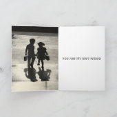 De holdingshanden van het Wenskaart van de Liefde Kaart (Binnen)