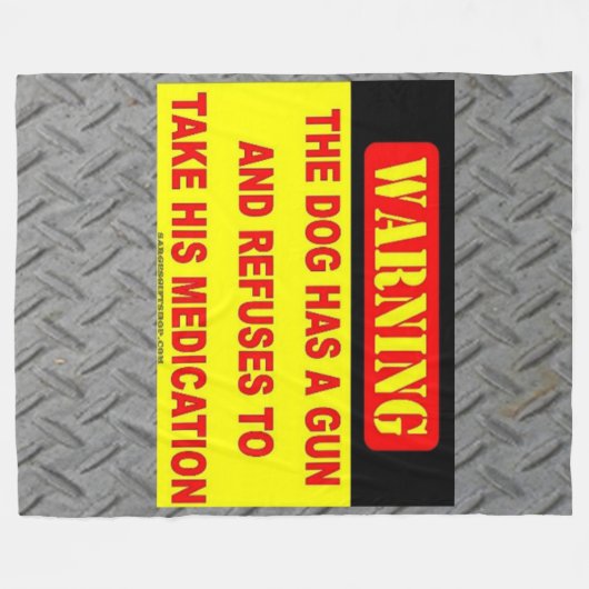 DE HOND HEEFT EEN PISTOOL FLEECE DEKEN (Voorkant (Horizontaal))