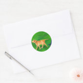 De hond uitlaten ronde sticker (Envelop)