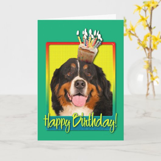 De Hond van de Berg Cupcake - Bernese van de Kaart (Gele Bloem)