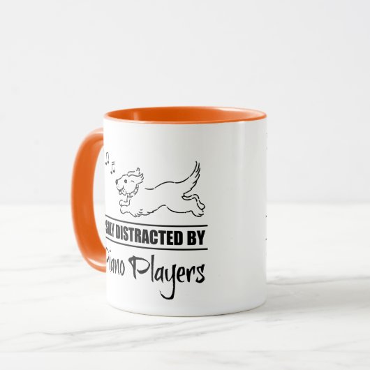 De hond wordt gemakkelijk verstoord door pianospel mok (Voorkant links)