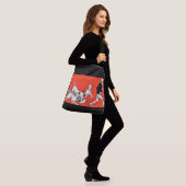 de hondenwandelaar crossbody tas (Op model)