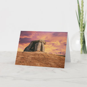 De hoofdplaats is Tapadao Dolmen. Neolithische ruï Bedankkaart