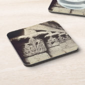 De hoofdsteden van het Portico, de tempel van Khnu Onderzetter (Linkerzijde)