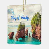 De Hopewell Rocks Bay van Fundy Canada gestileerd Keramisch Ornament (Links)