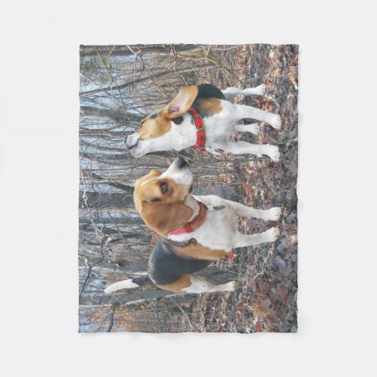 De howbeagles in Bossen beagle Fleece Blanket (Voorkant)