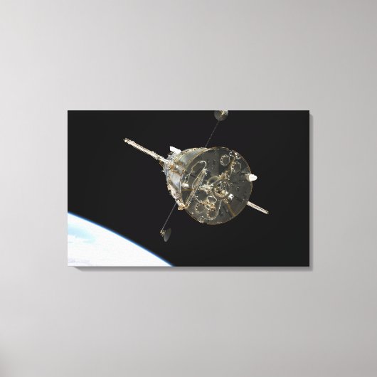 De Hubble ruimtetelescoop in een baan boven de aar Canvas Afdruk (Voorkant)