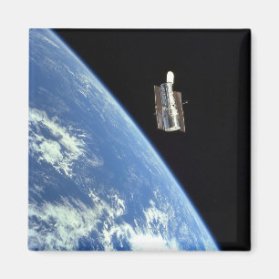 De Hubble Ruimtetelescoop met een blauwe aarde Magneet