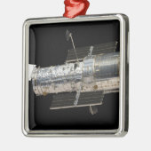 De Hubble ruimtetelescoop Metalen Ornament (Links)