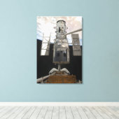 De Hubble Ruimtetelescoop wordt vrijgegeven Canvas Afdruk (Insitu (Houten vloer))