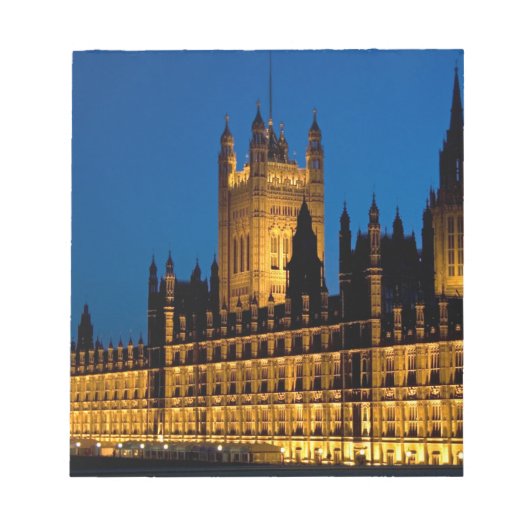 De huizen van het Parlement 's nachts in de stad Notitieblok (Voorkant)