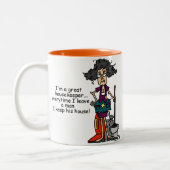 De Humor van de huishoudster Tweekleurige Koffiemok (Links)