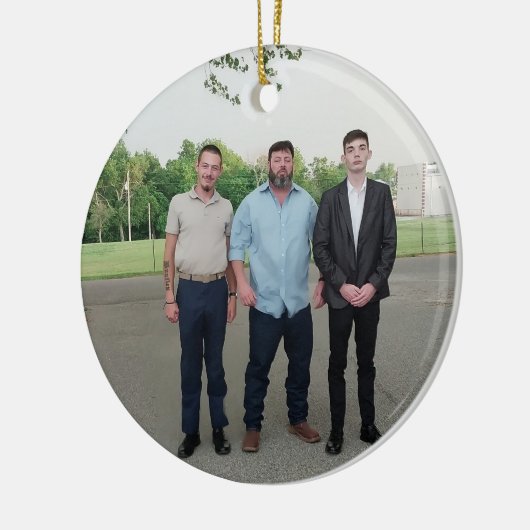 De Huntley Mannen, 2 generaties Keramisch Ornament (Links)