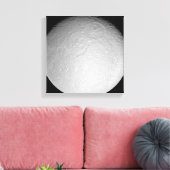 De ijzige maan van Saturnus Rhea Canvas Afdruk (Insitu (Woonkamer))